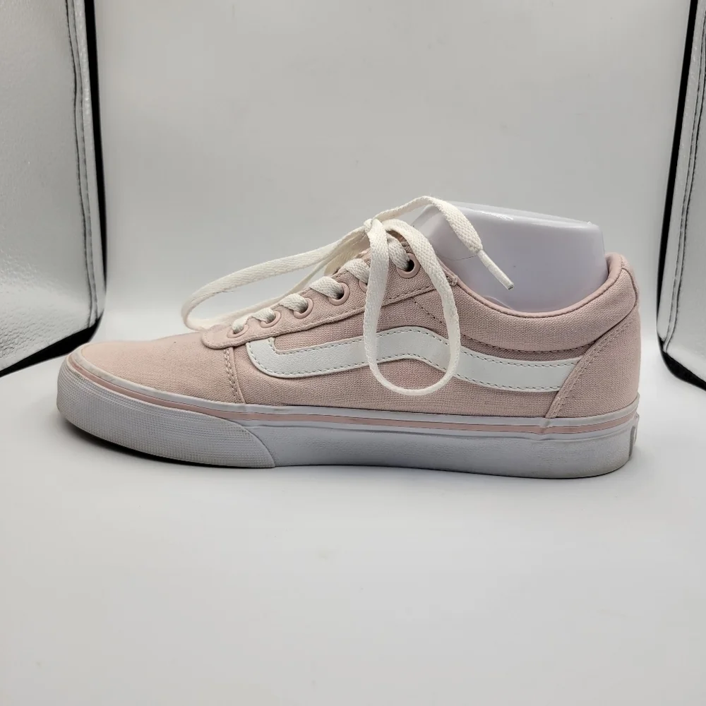 Vans Light Pink Lace-Up Sneaker Sz 8